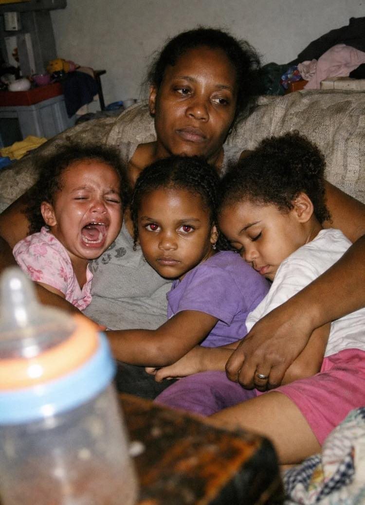 I raised my brother’s 3 orphaned daughters for 15 years — last week, he gave me a sealed envelope I wasn’t supposed to open in front of them. Fifteen years ago, my brother buried his wife… and then disappeared before the flowers on her grave had even wilted. No warning. No goodbye. Just three little girls left standing in my doorway with a social worker and a single suitcase between them. They were 3, 5, and 8 when they came to live with me. The youngest still asked when Mommy was coming back. The oldest stopped crying after the first week — which somehow felt worse. The middle one refused to unpack her clothes for months, like she thought this was temporary. I told myself my brother would come back. That something must have happened. That no one just walks away from their kids after losing their wife in a car accident. Weeks turned into months. Months into years. No calls. No letters. Nothing. So I stopped waiting. I became the one who packed their lunches, sat through school plays, stayed up during fevers, and signed every permission slip. I was the one they called when they got their first heartbreak, their first job, their first real taste of adulthood. Somewhere along the way, they stopped being “”my brother’s daughters.”” They became mine. And then, last week, after fifteen years of silence… he showed up at my door. Older. Thinner. Like life had worn him down in ways I couldn’t even guess. The girls didn’t recognize him. But I did. He didn’t apologize. Didn’t explain where he’d been. He just looked at me, placed a sealed envelope in my hands, and said quietly, “”Not in front of them.”” I took the envelope in my hands. For a second, I just stood there… staring at it. Fifteen years. And this was all he brought back. Then I looked up at him — and slowly opened it.